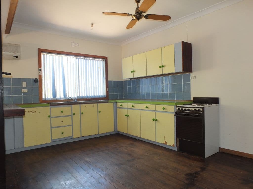 1 Main Street, PORT WAKEFIELD SA 5550, Port Wakefield - Thumbnail 2