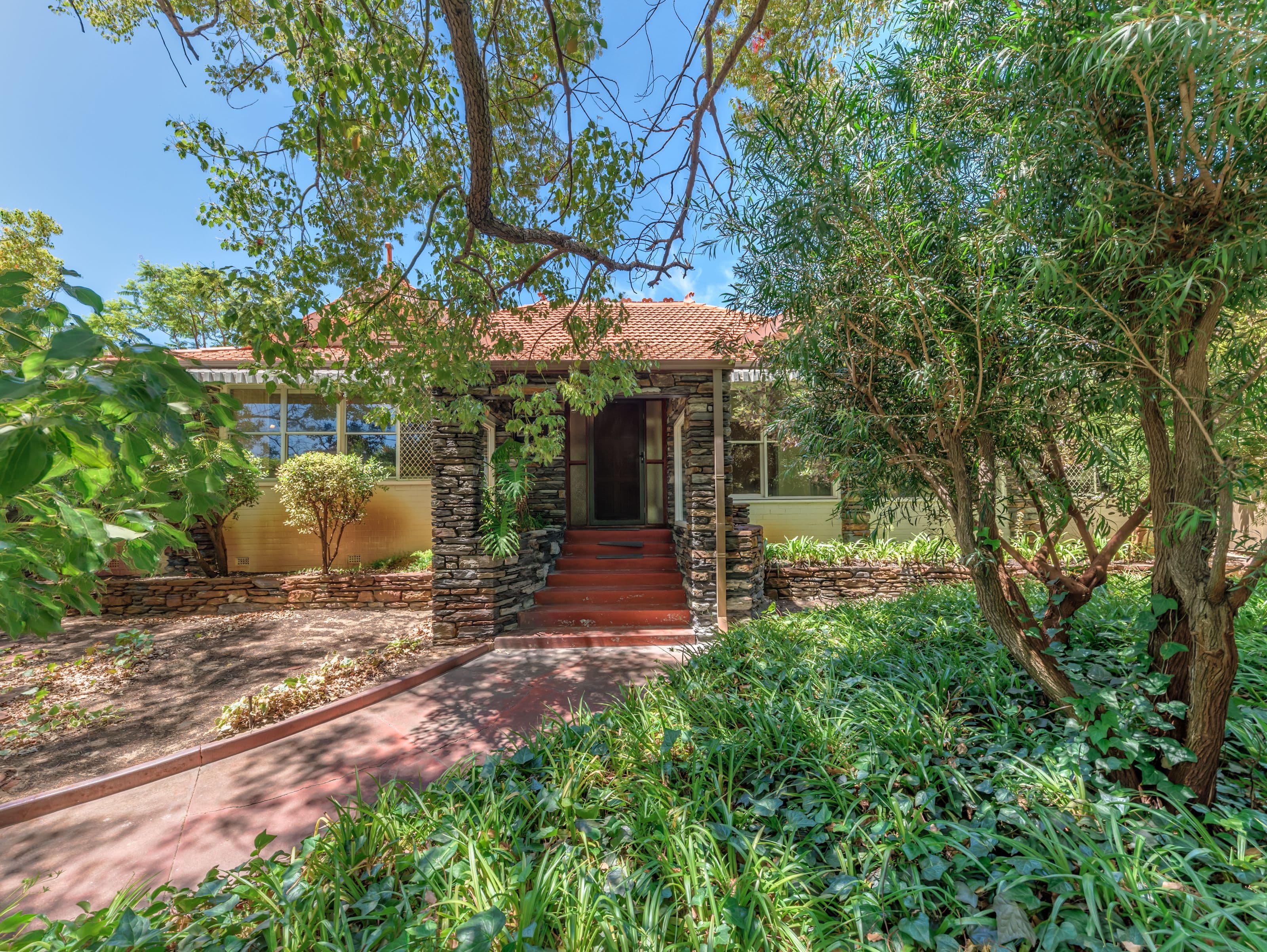 64 Queens Crescent, Mount Lawley WA 6050, Mount Lawley - Thumbnail 2