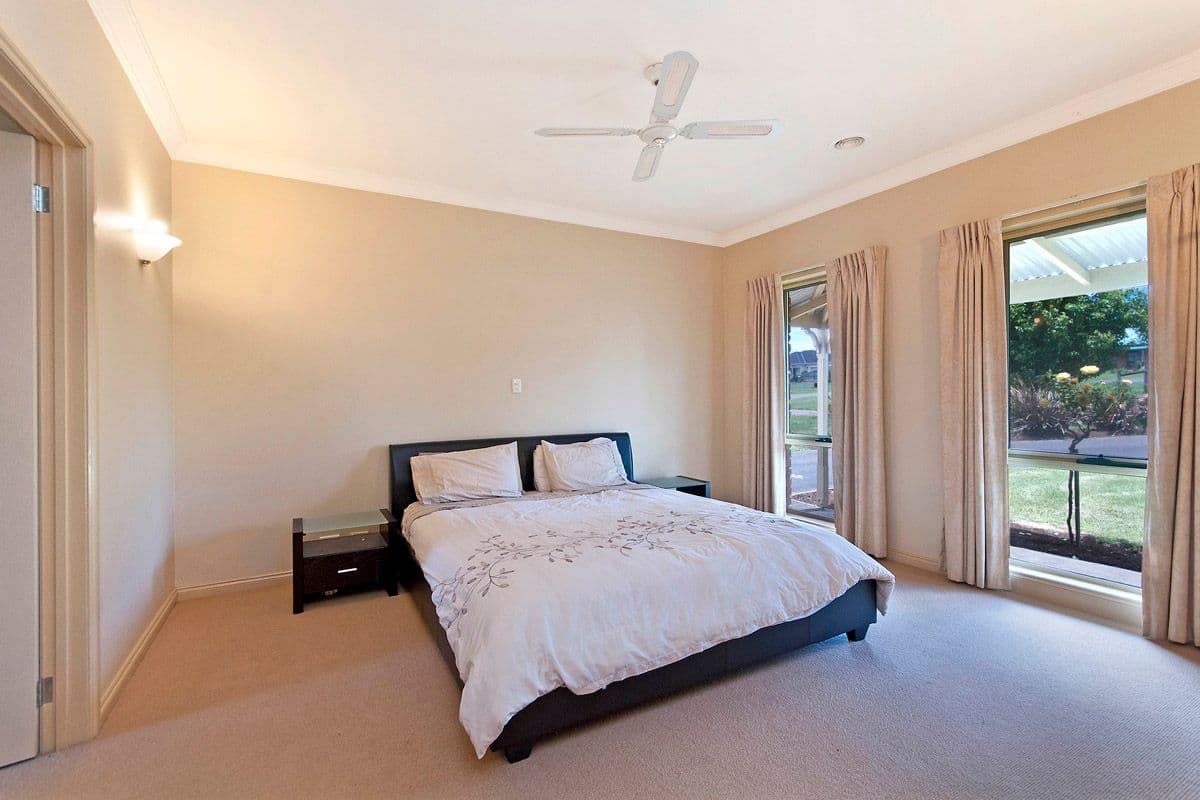 42 Clarke Street, KOROIT VIC 3282, Koroit - Thumbnail 8