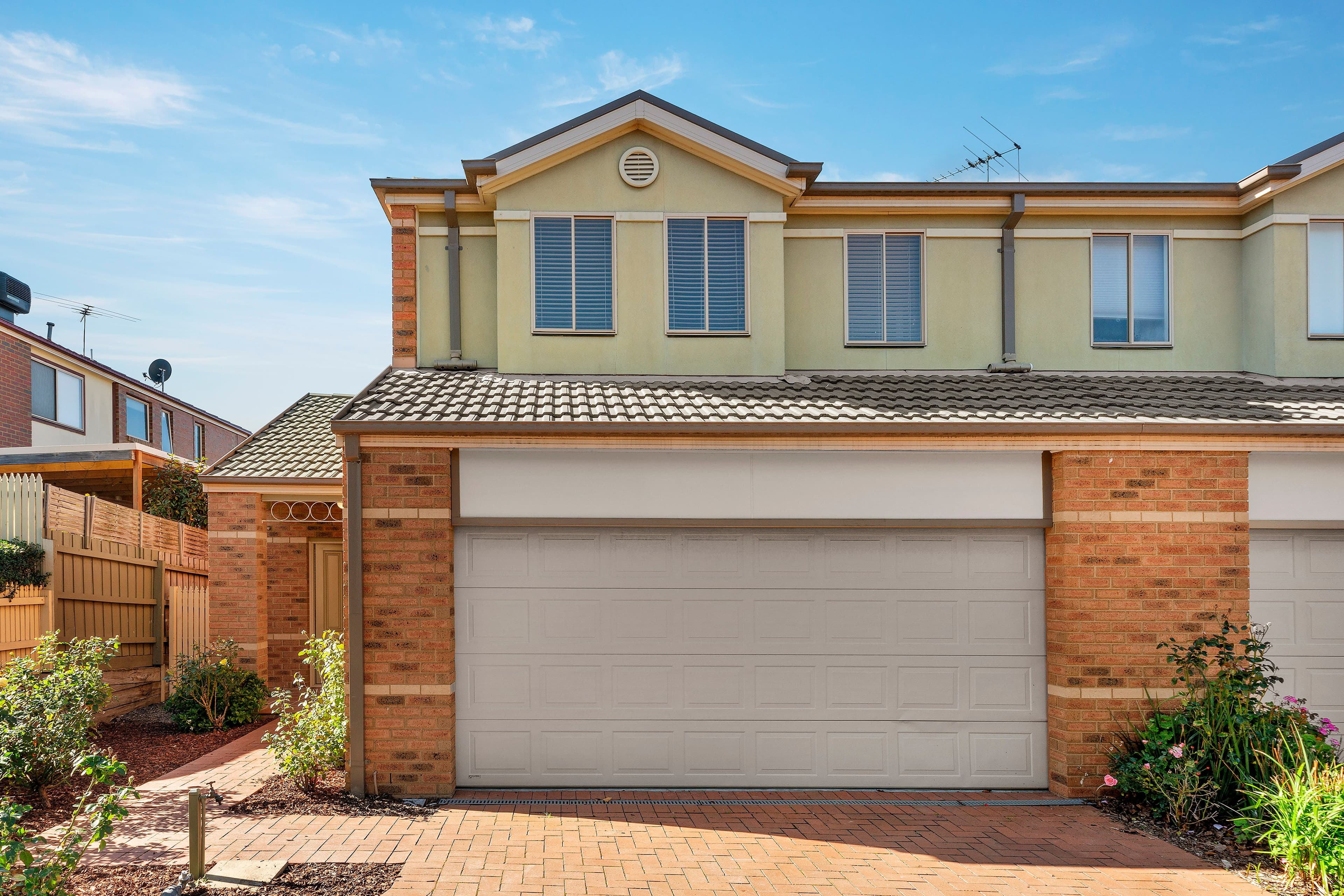 2 Finney Court, Ferntree Gully VIC 3156, Ferntree Gully - Thumbnail 2