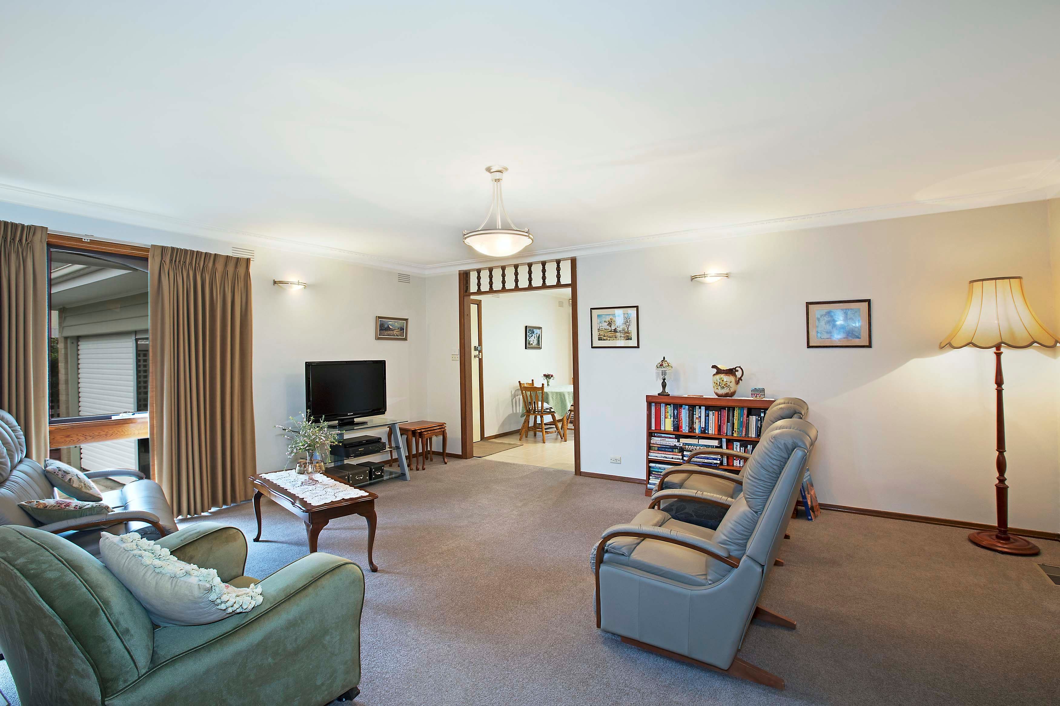 13 Bruthen Road, Highton VIC 3216, Highton - Thumbnail 4
