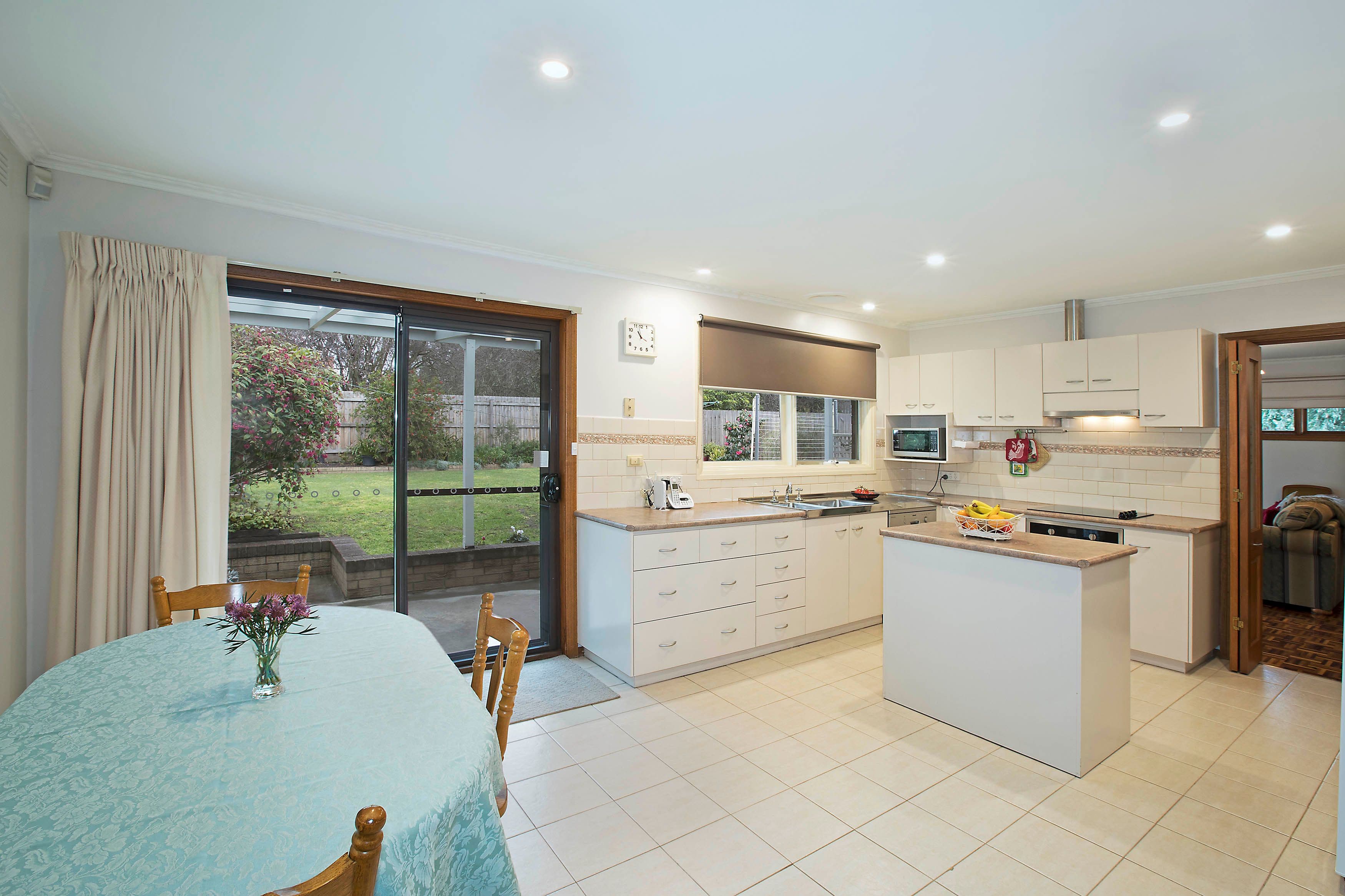 13 Bruthen Road, Highton VIC 3216, Highton - Thumbnail 6