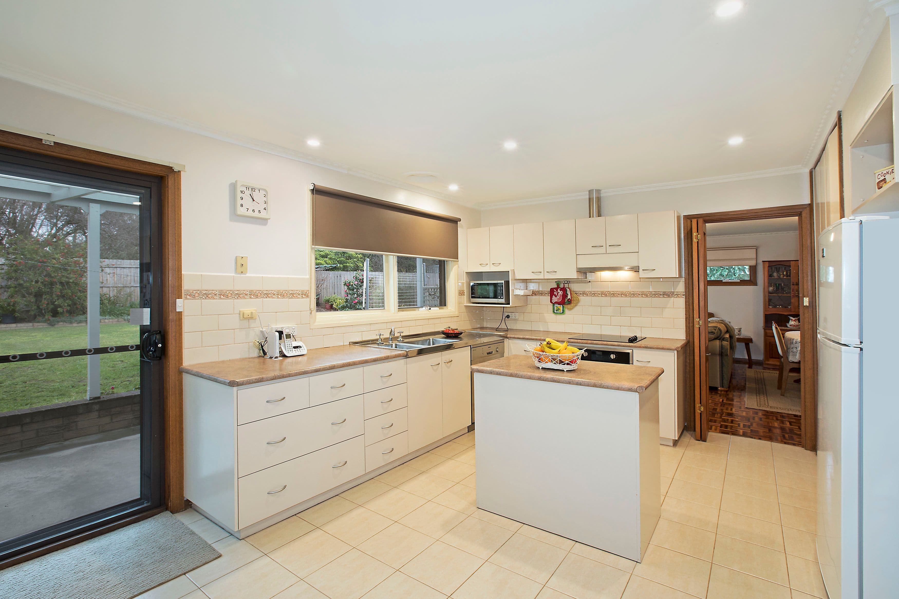 13 Bruthen Road, Highton VIC 3216, Highton - Thumbnail 7