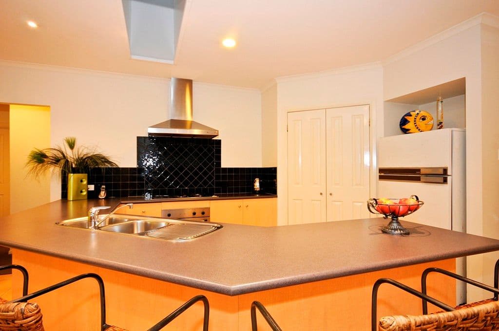 7 LEAHE Way, CHIRNSIDE PARK VIC 3116, Chirnside Park - Thumbnail 6