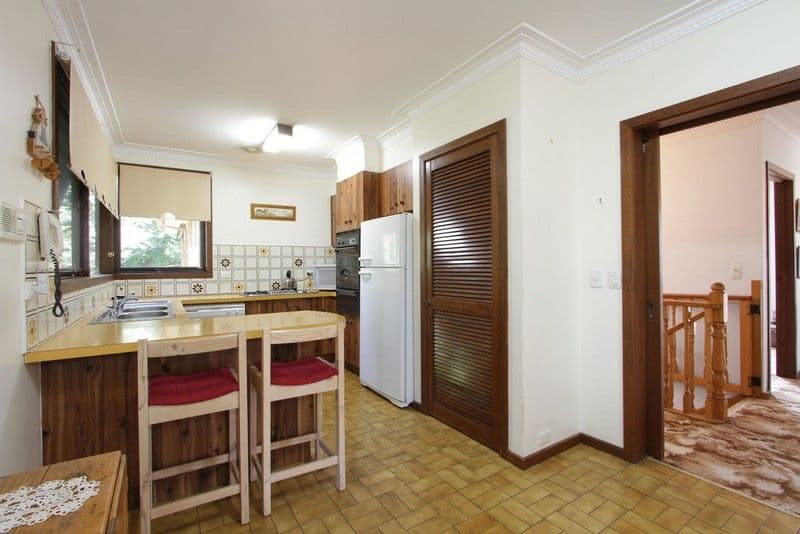 7 Coombah Court, MOOROOLBARK VIC 3138, Mooroolbark - Thumbnail 3