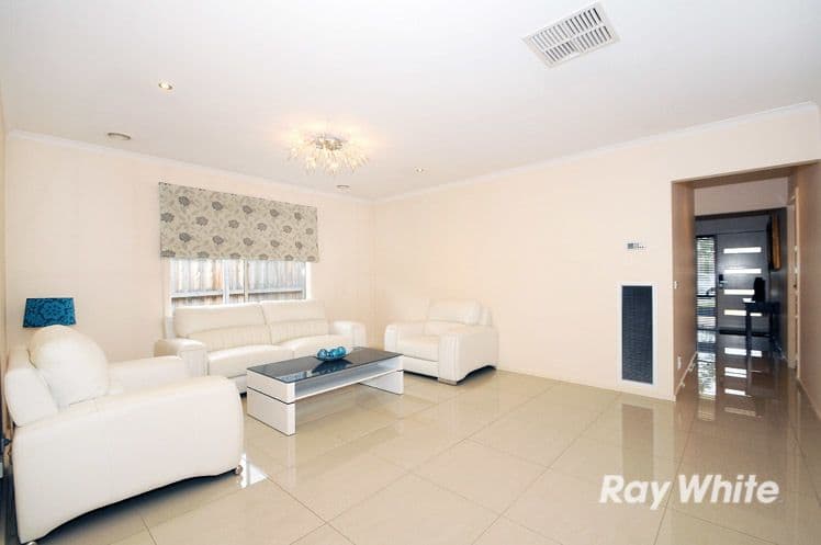 4 St Anthony Court, Carrum Downs VIC 3201, Carrum Downs - Thumbnail 2