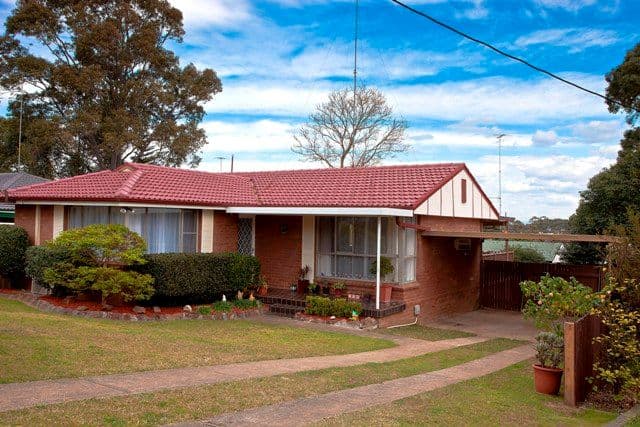 34 Hilary Street, WINSTON HILLS NSW 2153, Winston Hills - Thumbnail 2