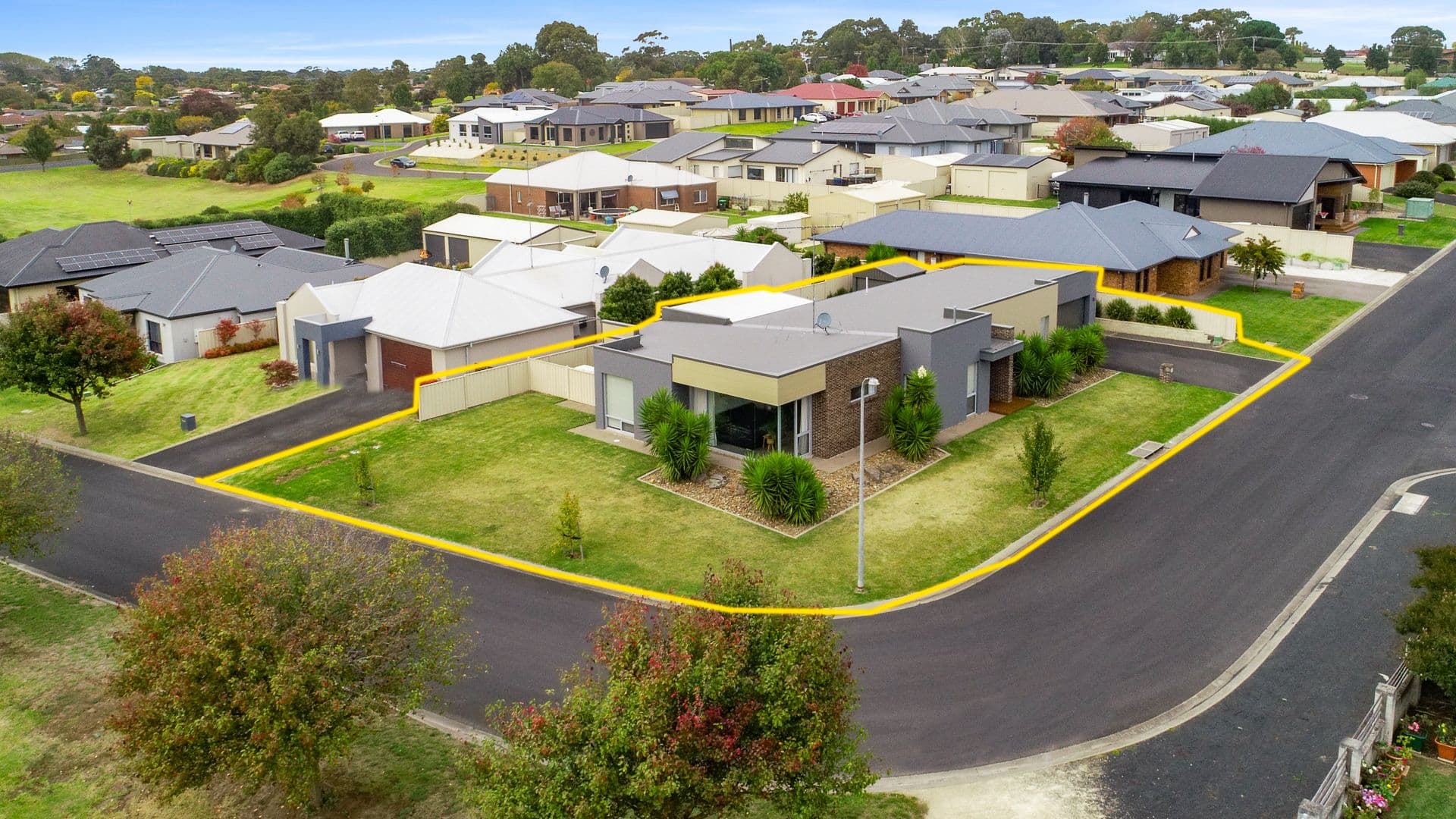 20 Lumidin Boulevard, Mount Gambier SA 5290, Mount Gambier - Image 1