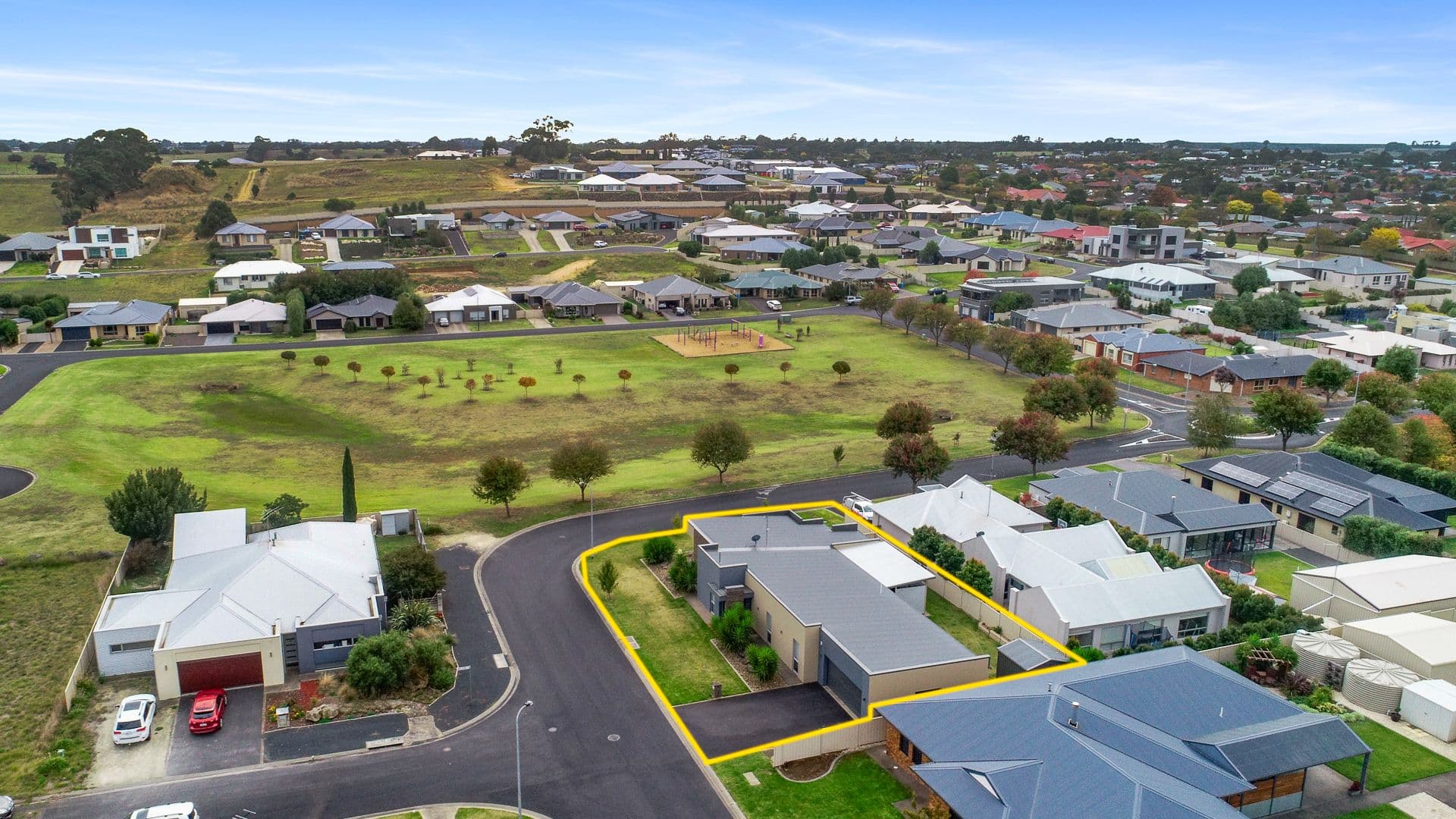 20 Lumidin Boulevard, Mount Gambier SA 5290, Mount Gambier - Thumbnail 2