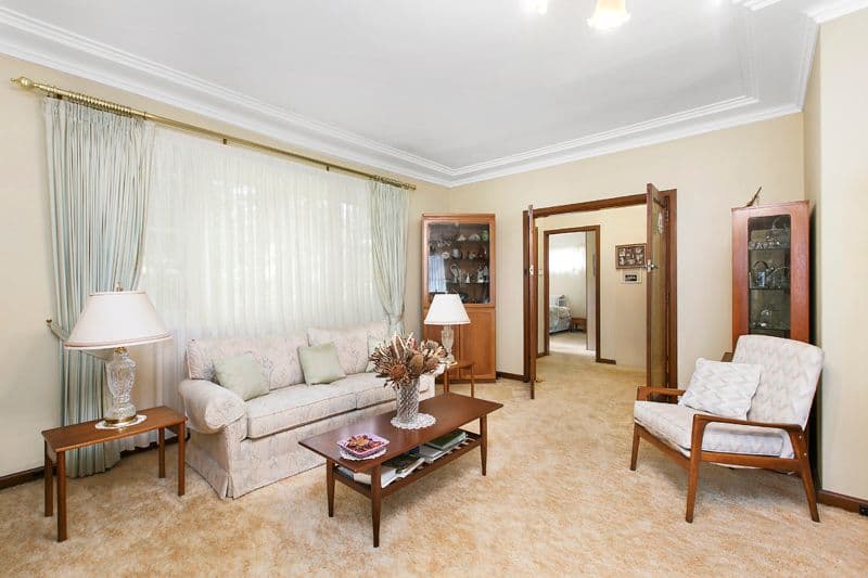 28 Reynolds Street, PYMBLE NSW 2073, Pymble - Thumbnail 2
