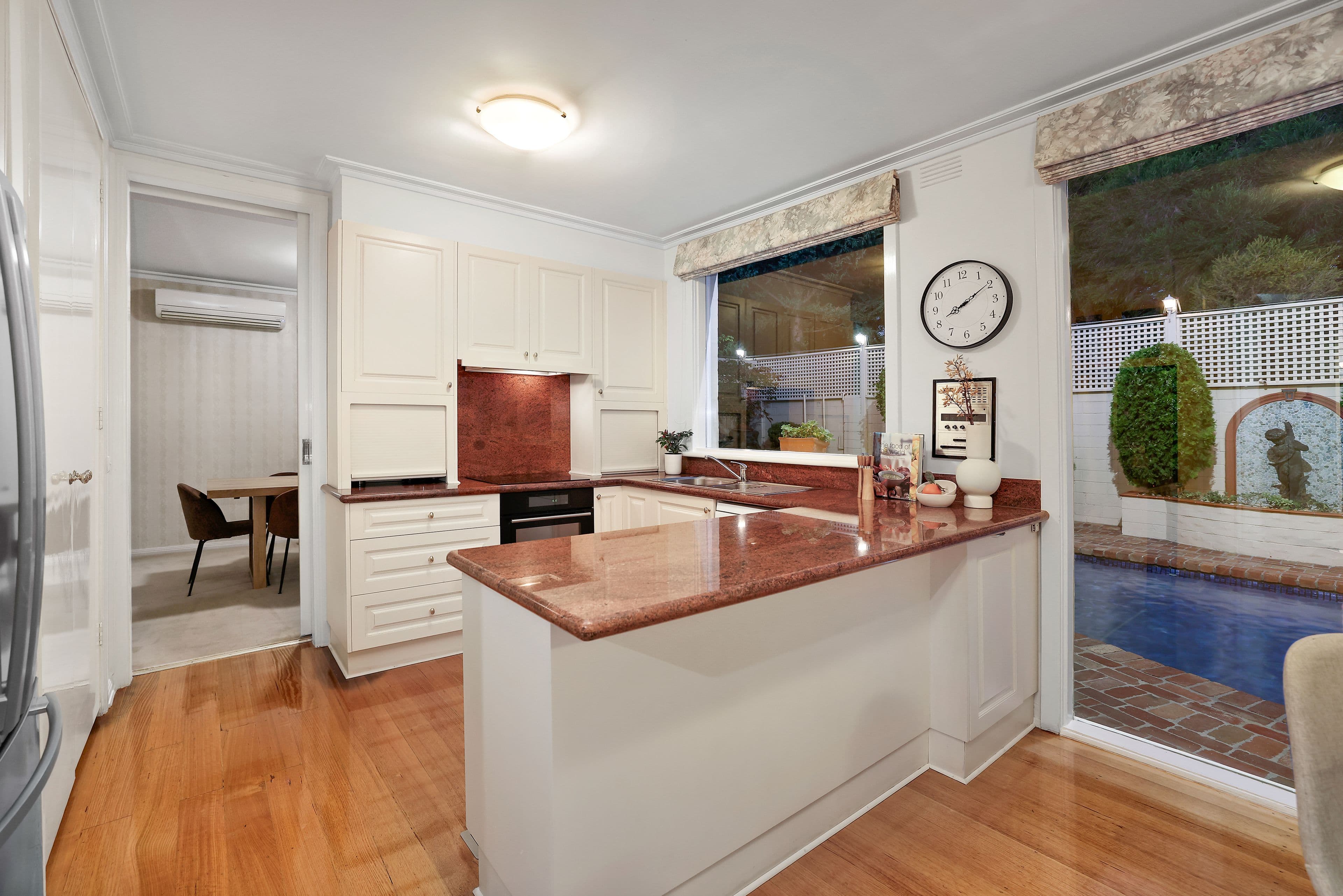 6 Pyingerra Crescent, Cheltenham VIC 3192, Cheltenham - Thumbnail 4