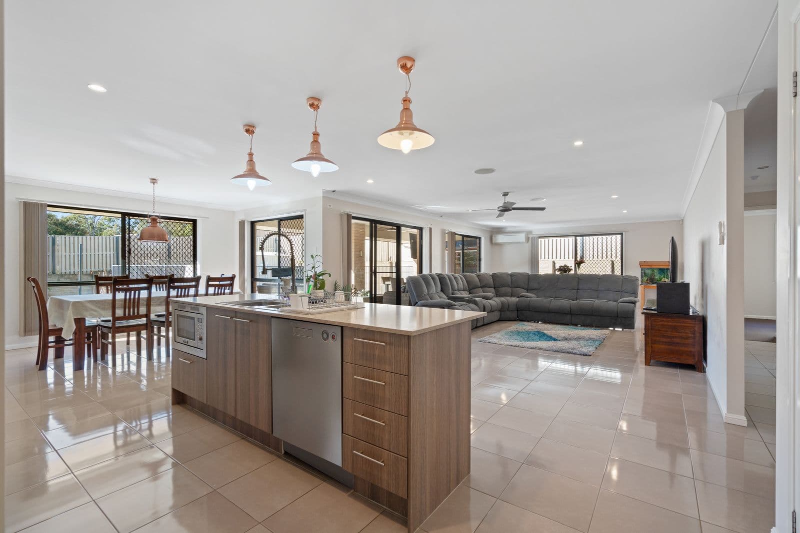 1 Parkwood Street, Fernvale QLD 4306, Fernvale - Thumbnail 3