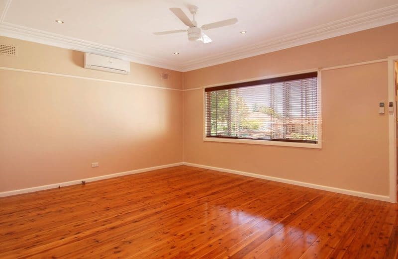 2 Ferngully Crescent, South Morang, South Morang - Thumbnail 4