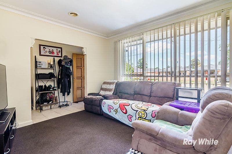 57 Cranbourne Drive, Cranbourne VIC 3977, Cranbourne - Thumbnail 2
