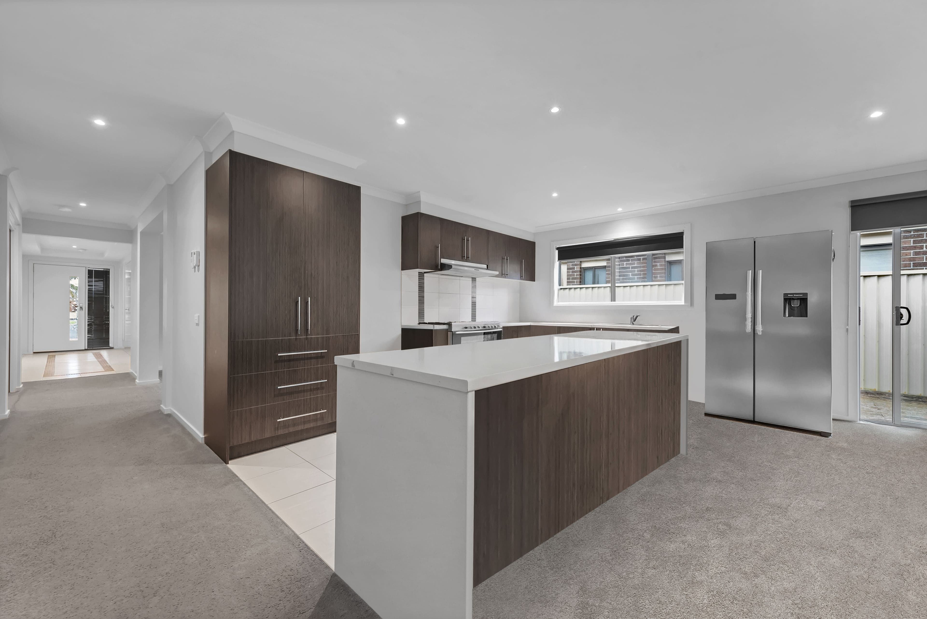 8 Salvia Avenue, Pakenham VIC 3810, Pakenham - Thumbnail 3