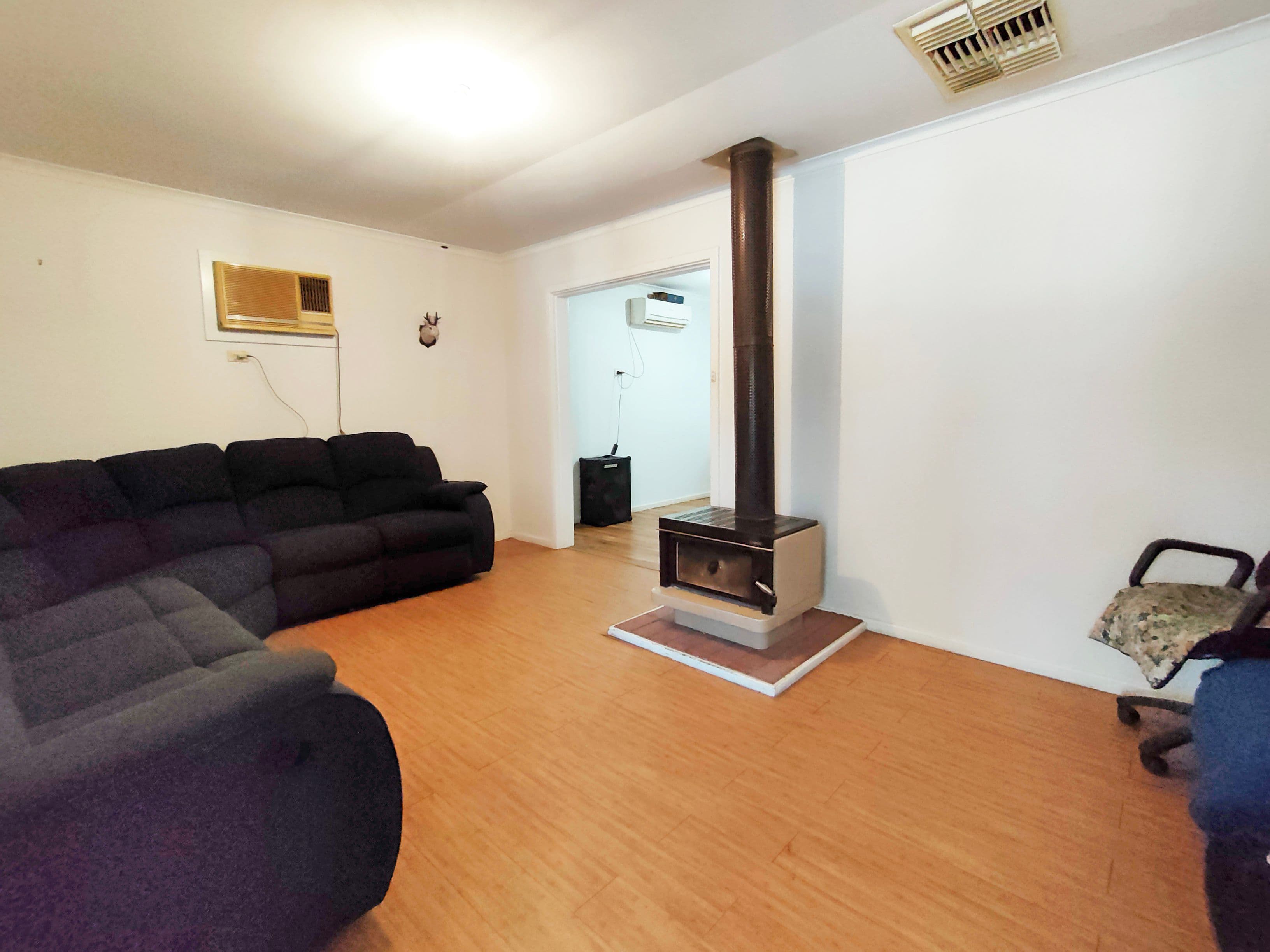 6 Clark Place, Eneabba WA 6518, Eneabba - Thumbnail 4