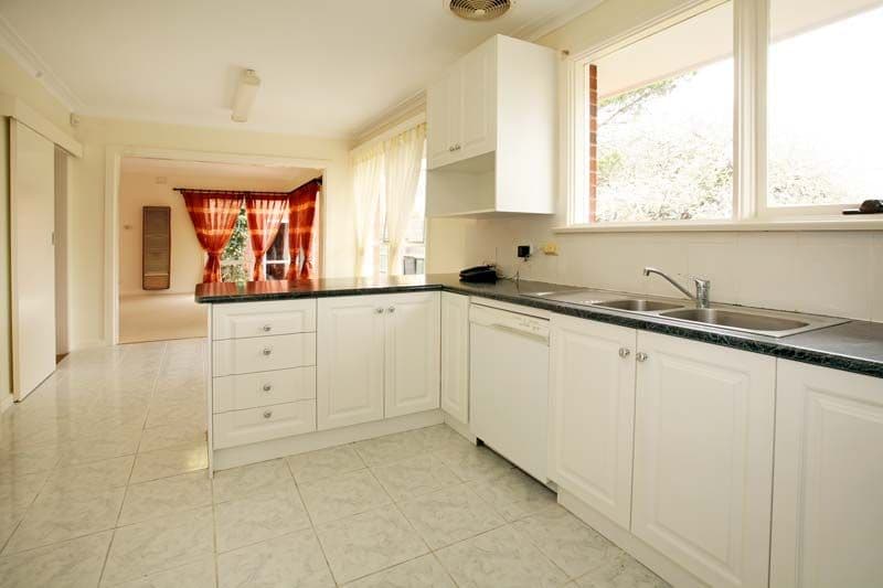 20  Mavista Avenue, GLEN WAVERLEY VIC 3150, Glen Waverley - Thumbnail 4