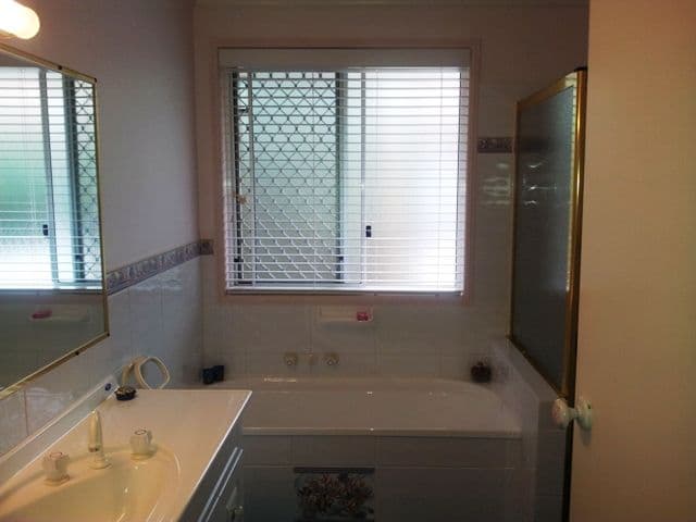 19 Capstan Court, BANKSIA BEACH QLD 4507, Banksia Beach - Thumbnail 8