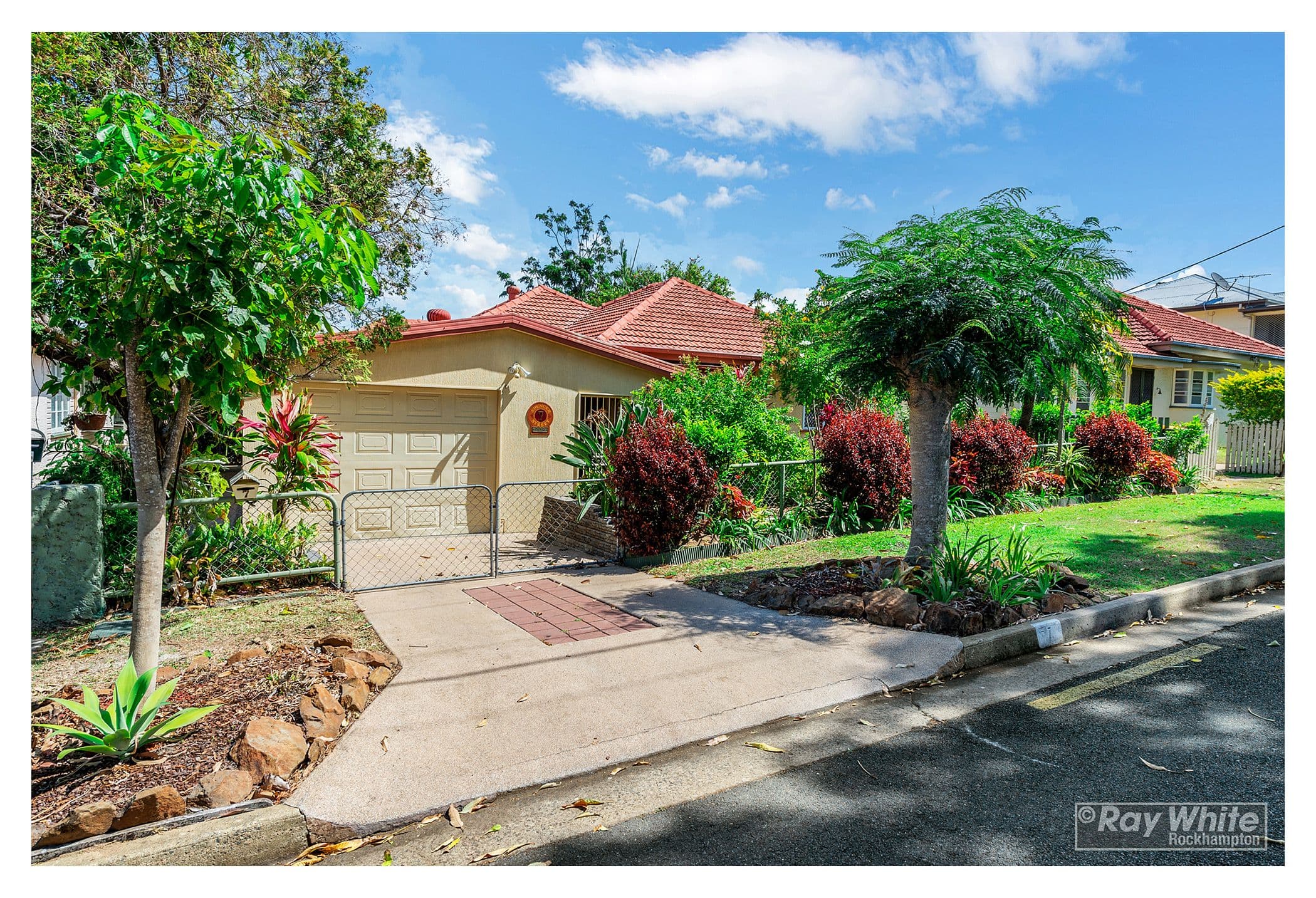 7 Spencer Street, The Range QLD 4700, The Range - Image 1