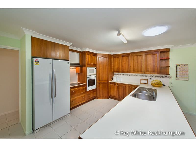 9 Samuel Crescent, Parkhurst QLD 4702, Parkhurst - Thumbnail 8