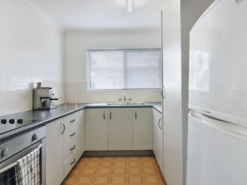 23 Almond Street, NORTHGATE QLD 4013, Northgate - Thumbnail 3