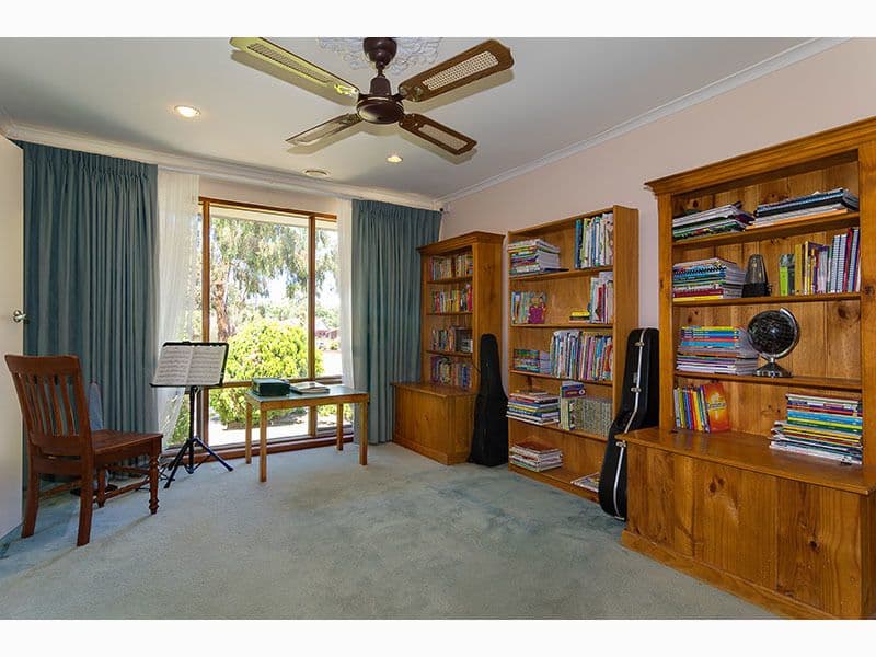 7 Burke Street, Hackham SA 5163, Hackham - Thumbnail 3