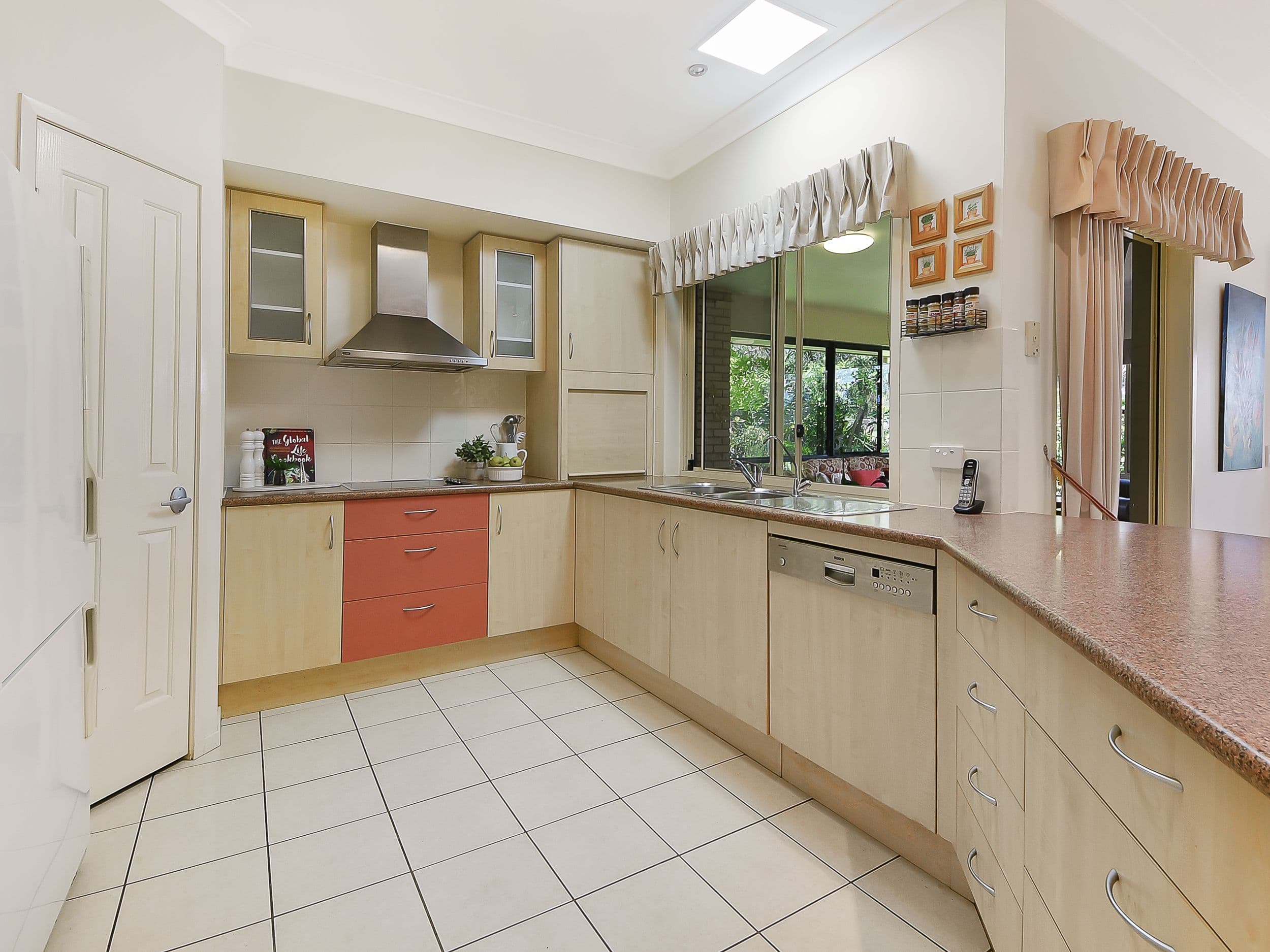 8 Putney Court, Murrumba Downs QLD 4503, Murrumba Downs - Thumbnail 5