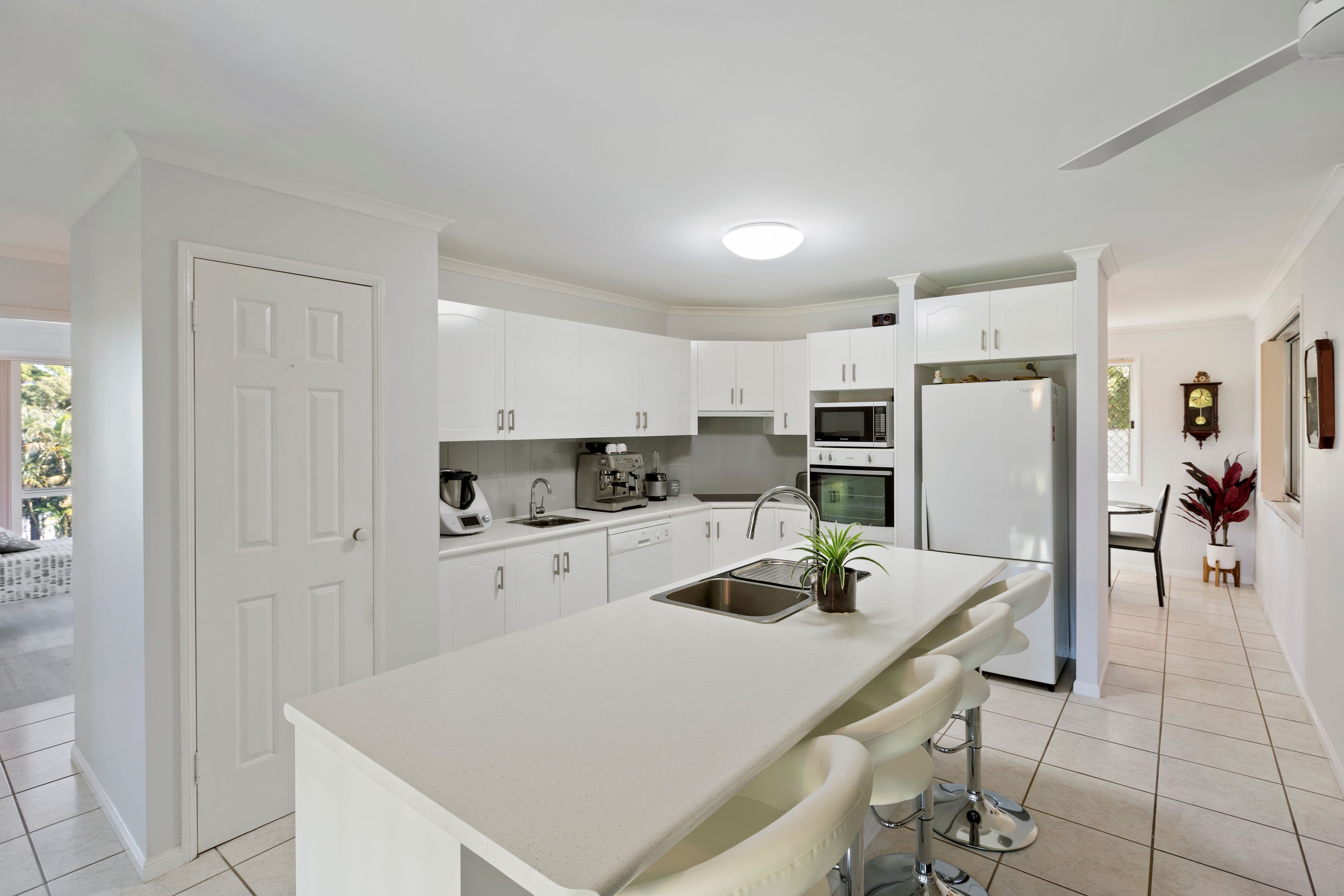 9 Taree Court, Kuluin QLD 4558, Kuluin - Thumbnail 3