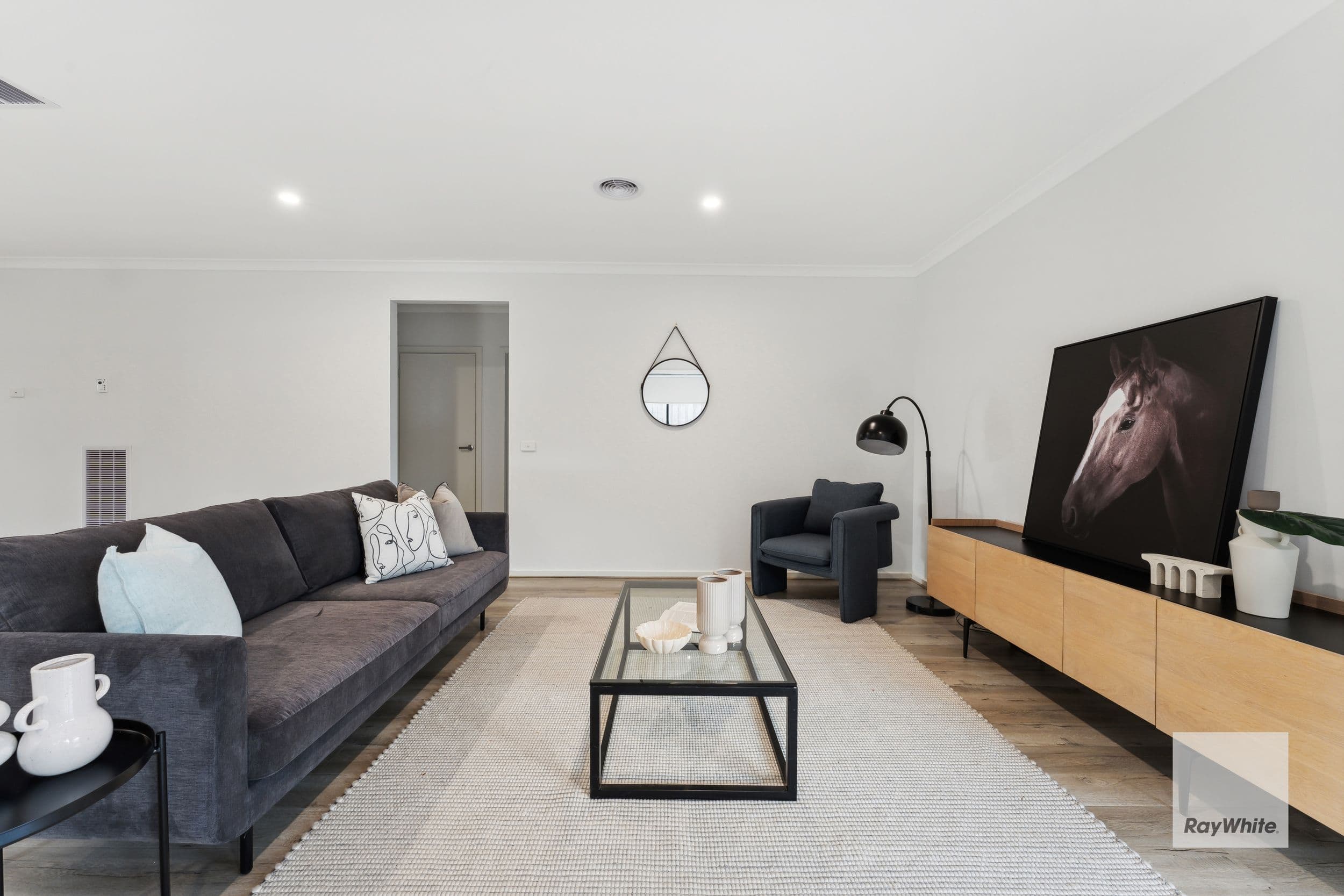 4 Anghor Drive, FRASER RISE VIC 3336, Fraser Rise - Thumbnail 2