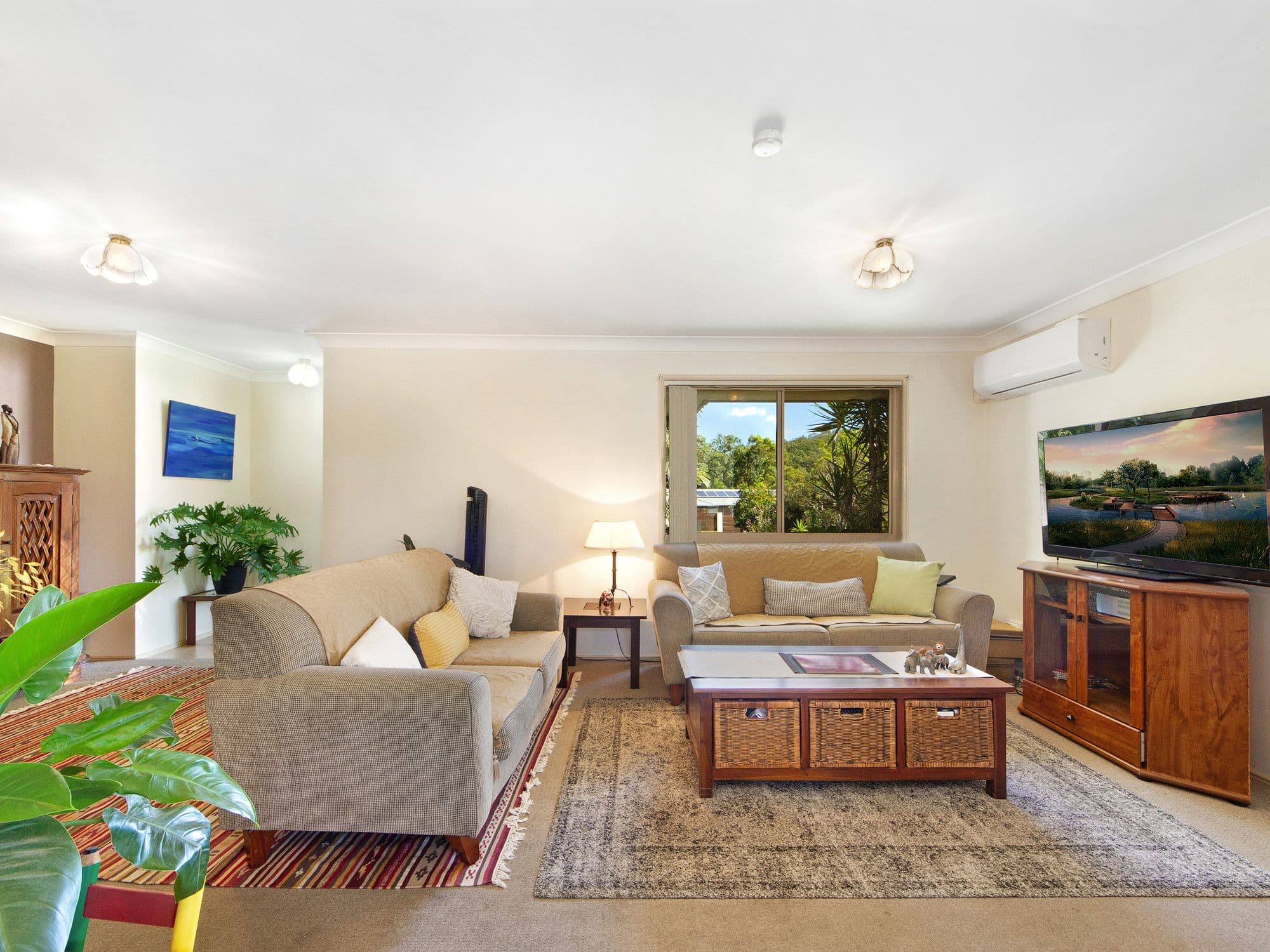17 Pineview Drive, Oxenford QLD 4210, Oxenford - Thumbnail 2