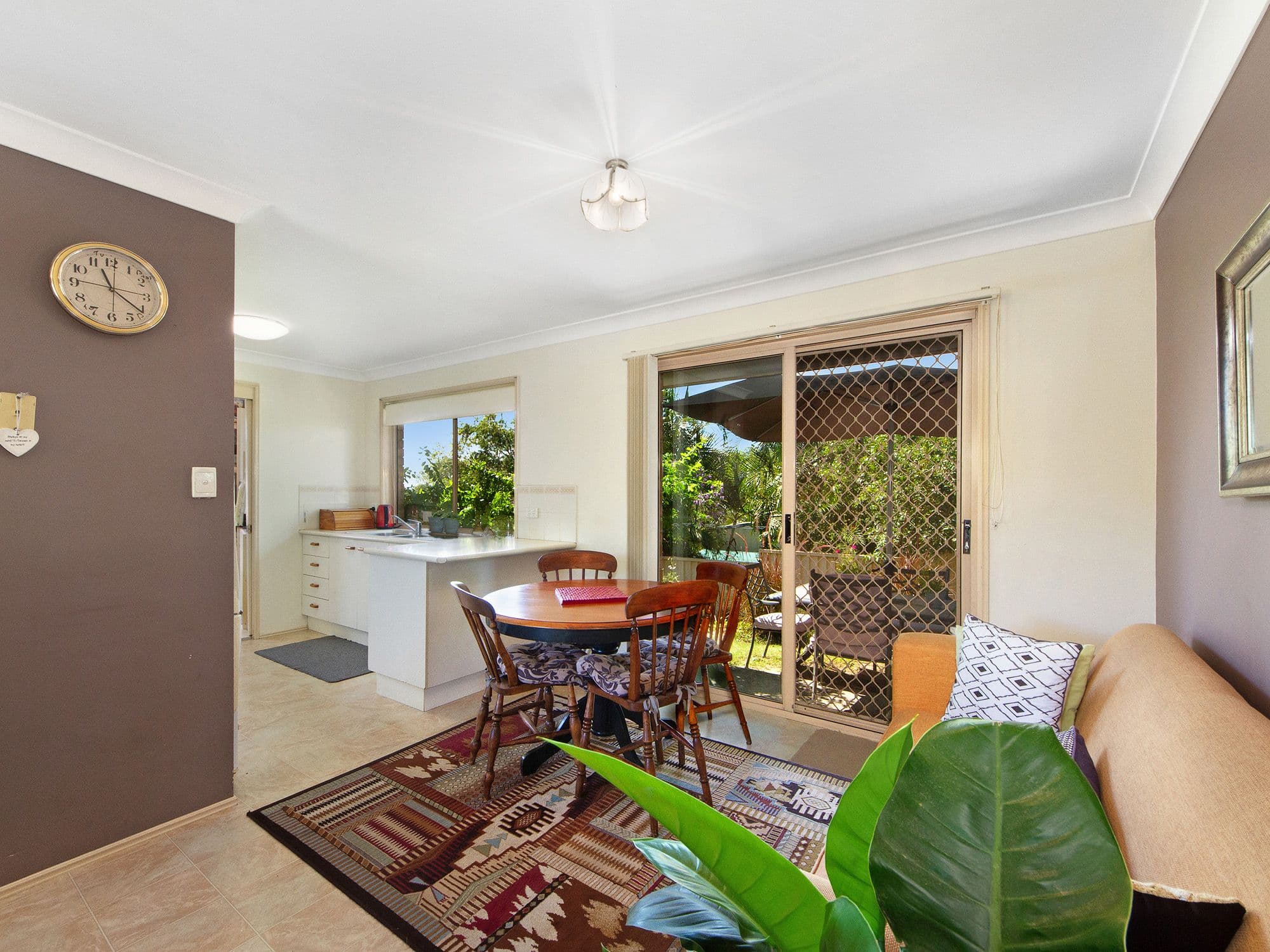 17 Pineview Drive, Oxenford QLD 4210, Oxenford - Thumbnail 3