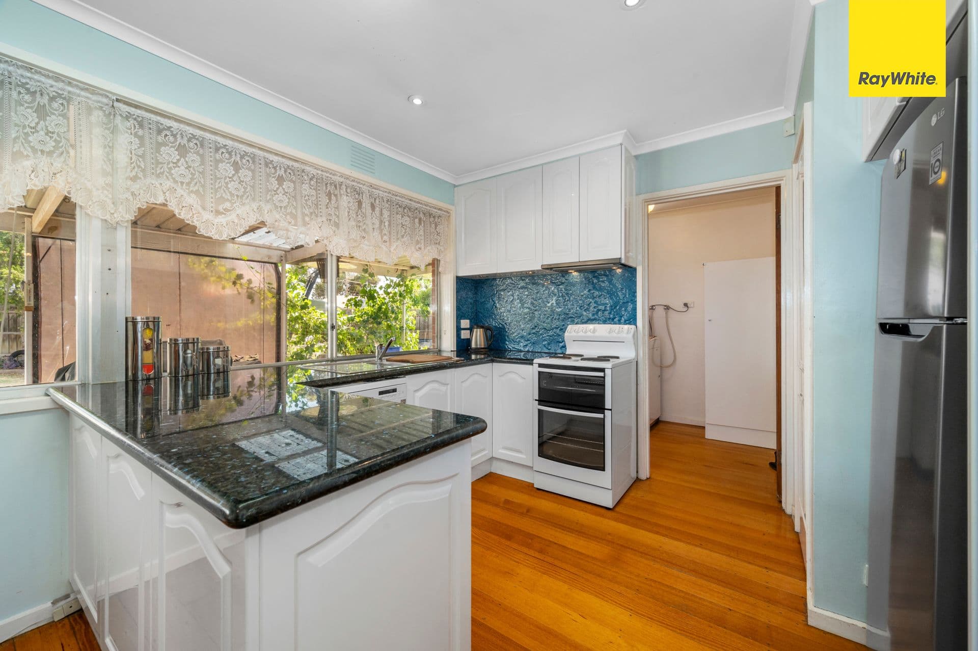 6 Rae Court, Melton South VIC 3338, Melton South - Thumbnail 8