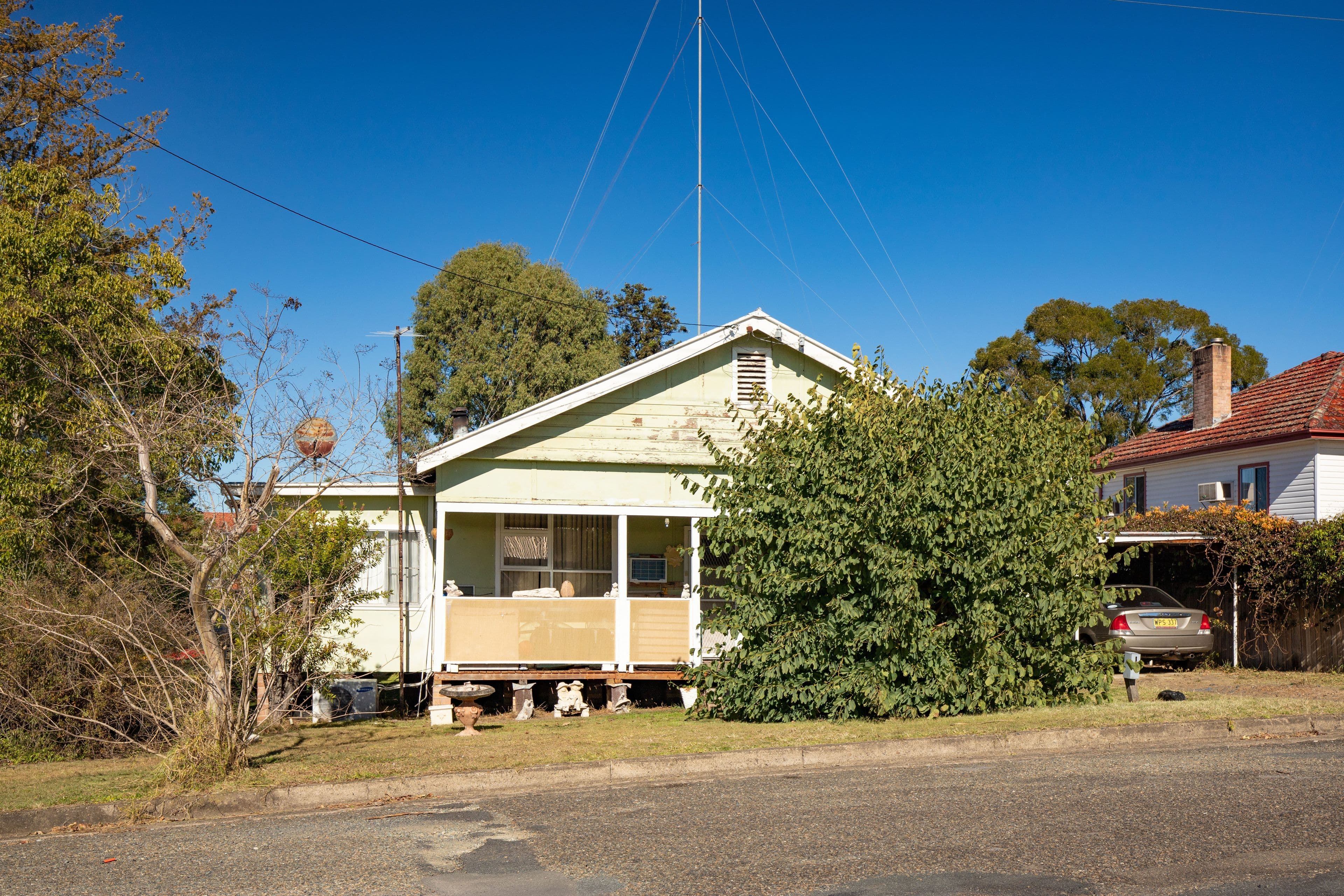 15 Elliot Street, Gloucester - Image 1