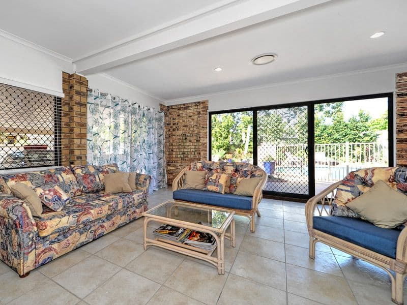 101 Cypress Drive, BROADBEACH WATERS QLD 4218, Broadbeach Waters - Thumbnail 6