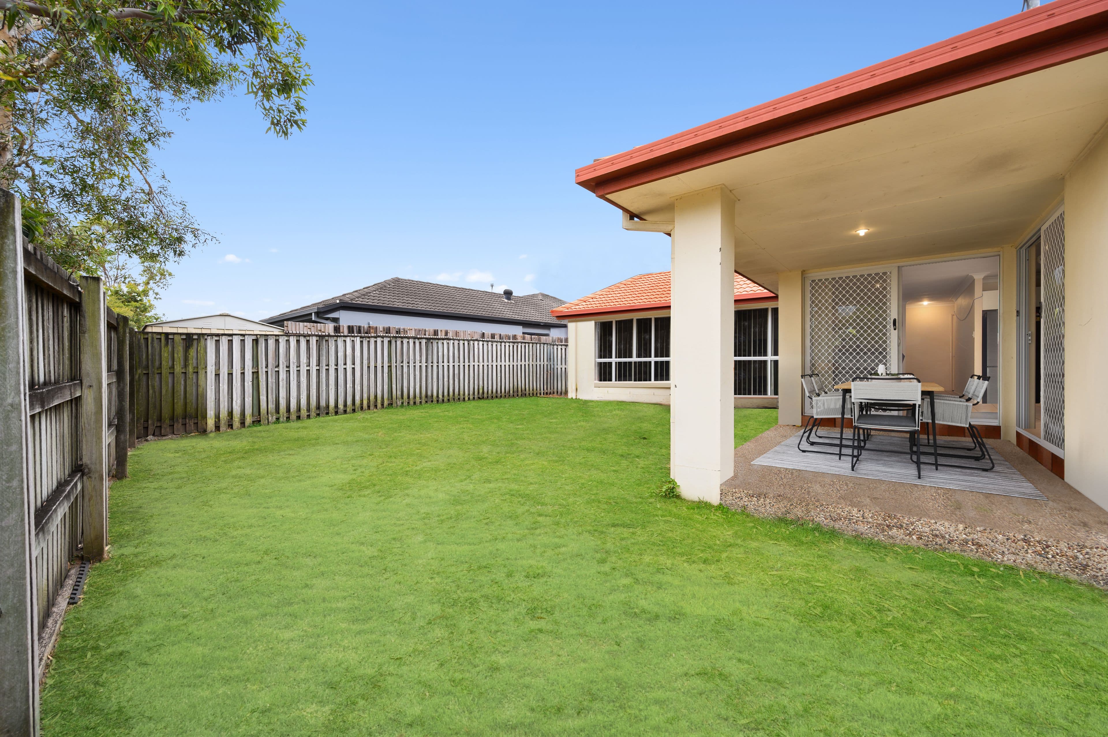 49 Murchison Street, Pacific Pines QLD 4211, Pacific Pines - Thumbnail 5