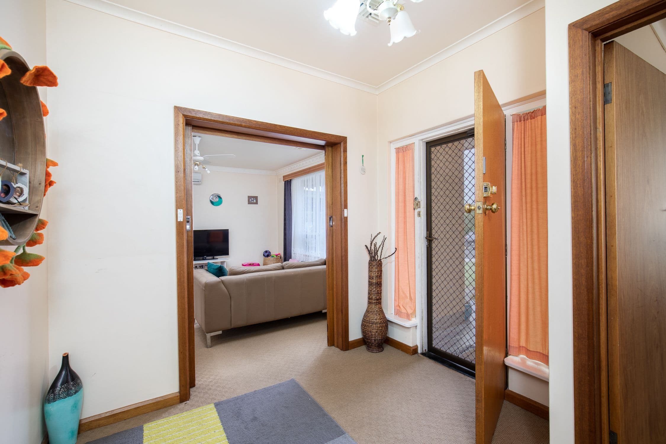 4 Hakea Street, Mount Gambier SA 5290, Mount Gambier - Thumbnail 3
