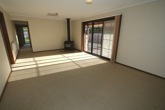 23 St Georges Road, COWES VIC 3922, Cowes - Thumbnail 4