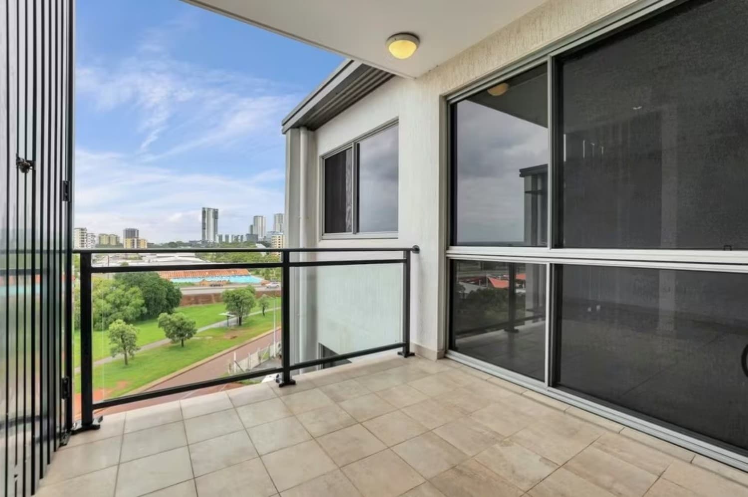 602/6 Finniss Street, Darwin City NT, Darwin City - Image 1