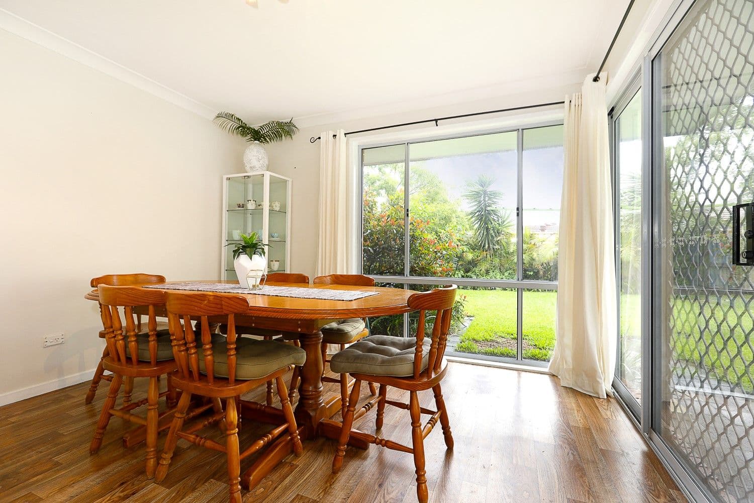 35 Plunkett Crescent, Kingswood - Thumbnail 8