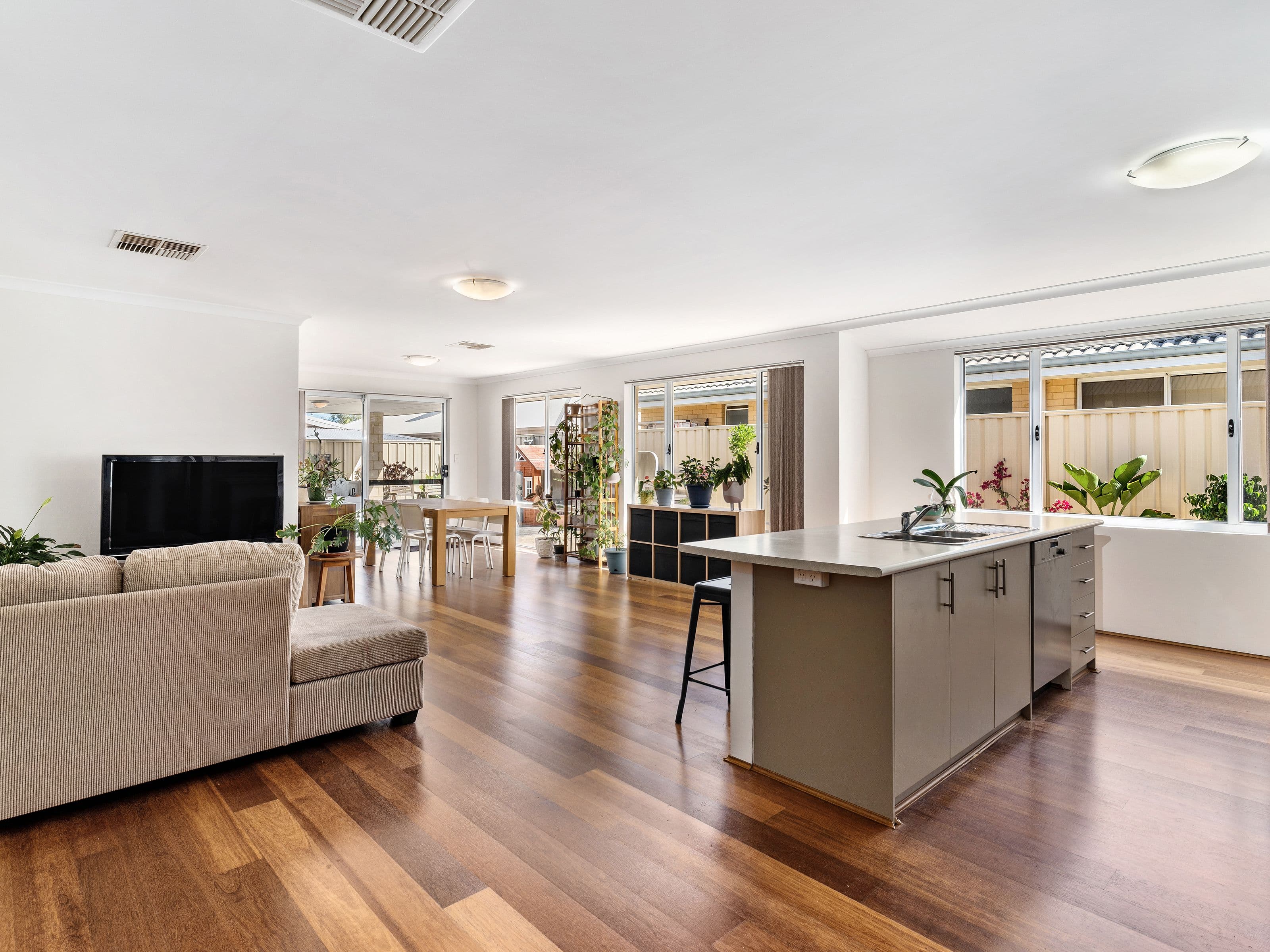 3 Caves Way, Secret Harbour WA 6173, Secret Harbour - Thumbnail 6