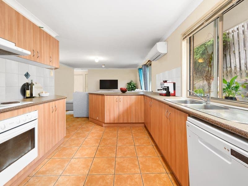 8 Granya Court, Pacific Pines QLD 4211, Pacific Pines - Thumbnail 3