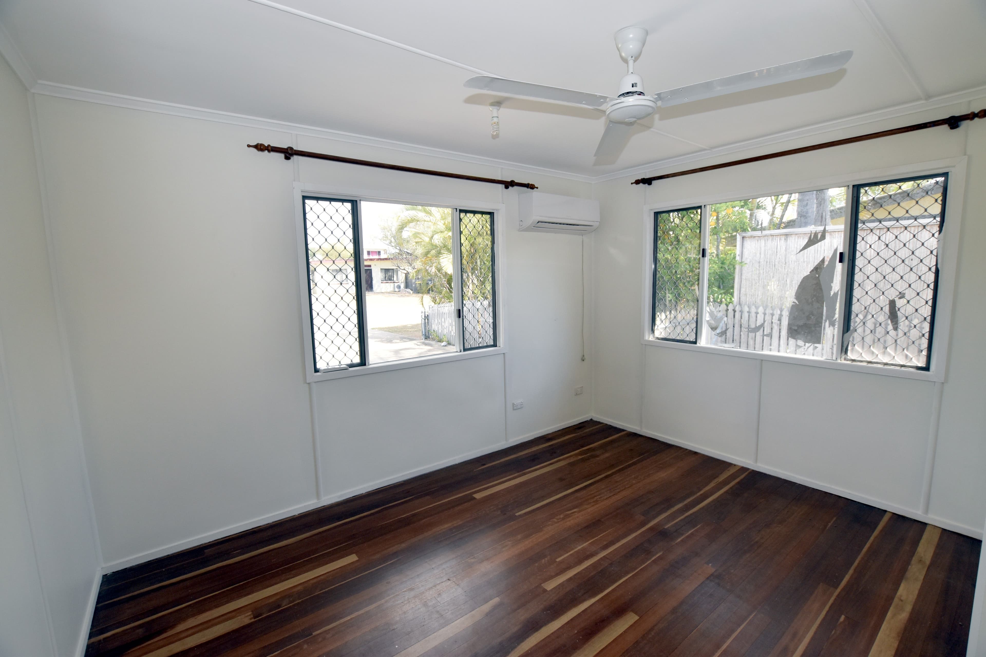 4 Smith Street, West Gladstone QLD 4680, West Gladstone - Thumbnail 7