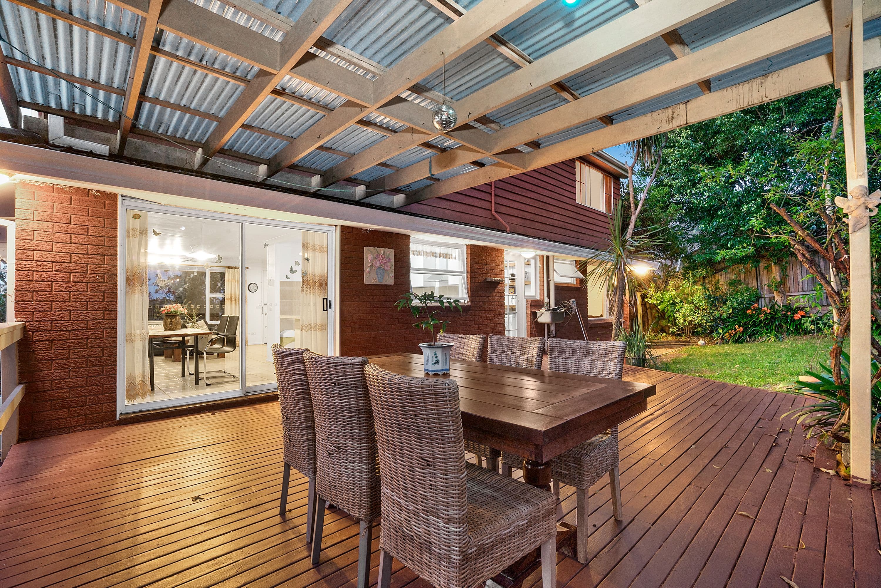 1 Lee Road, Beacon Hill - Thumbnail 8