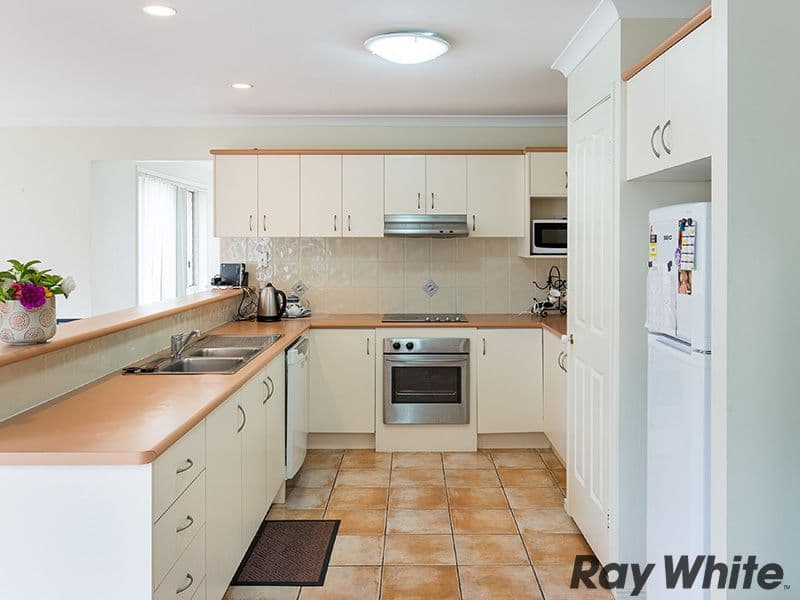 21 Pinedale Crescent, Parkinson QLD 4115, Parkinson - Thumbnail 2