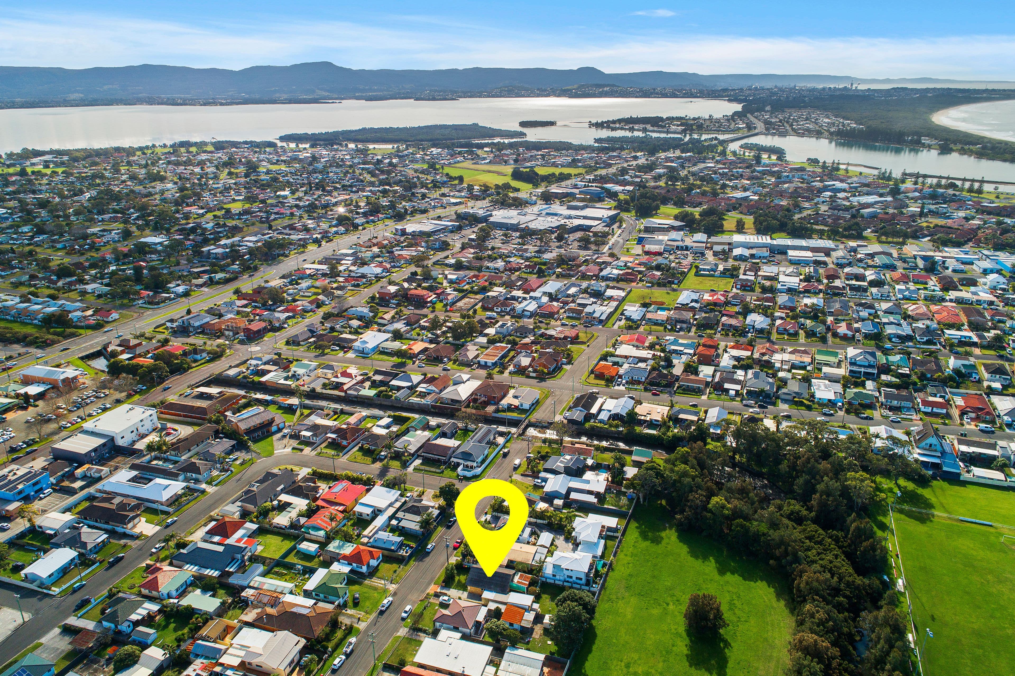 8 Joan Avenue, Warilla NSW 2528, Warilla - Thumbnail 3