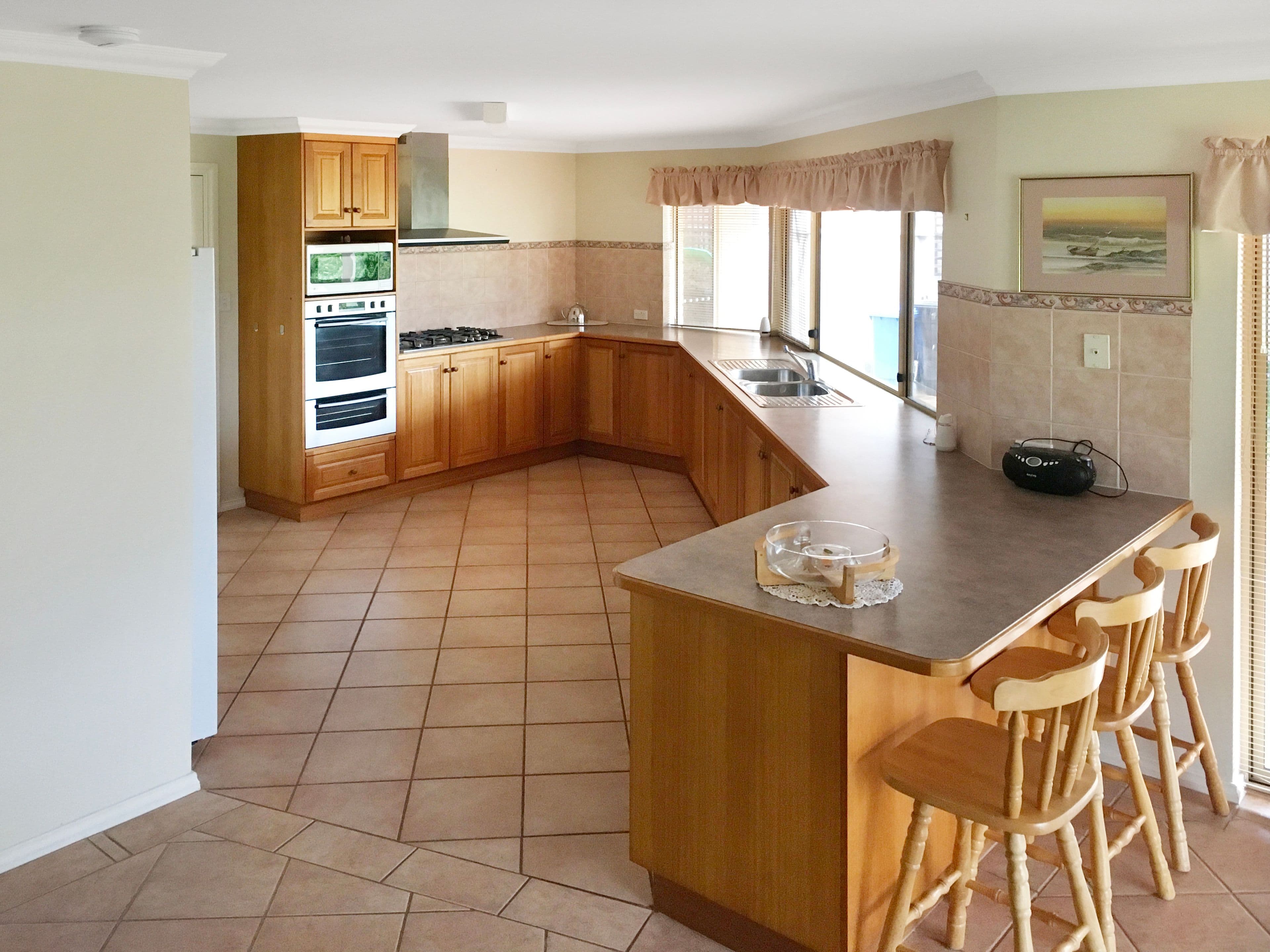 59 Susan Court, Yakamia WA 6330, Yakamia - Image 1