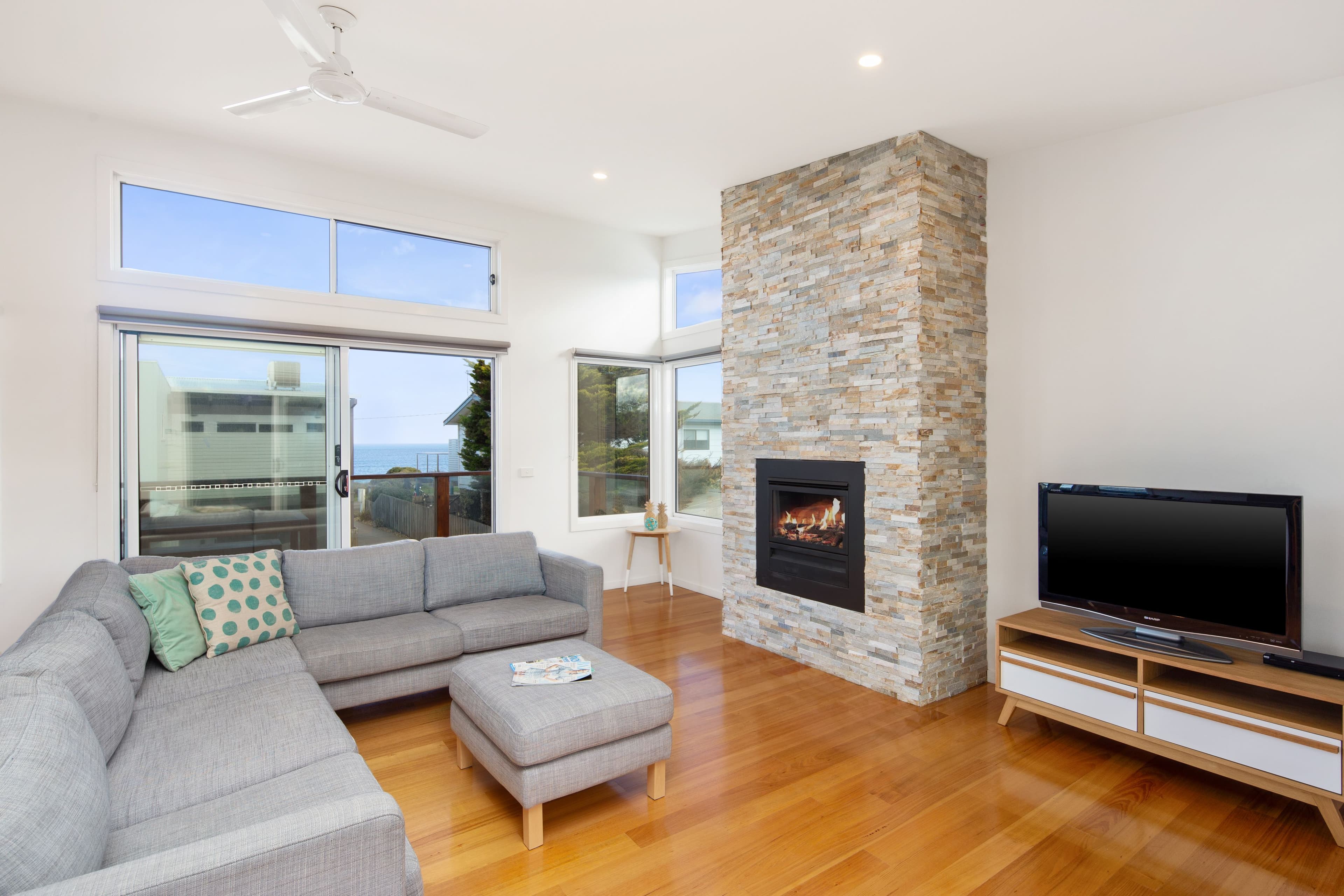 Unit 2, 72 The Esplanade, Sunderland Bay VIC 3922, Sunderland Bay - Thumbnail 3