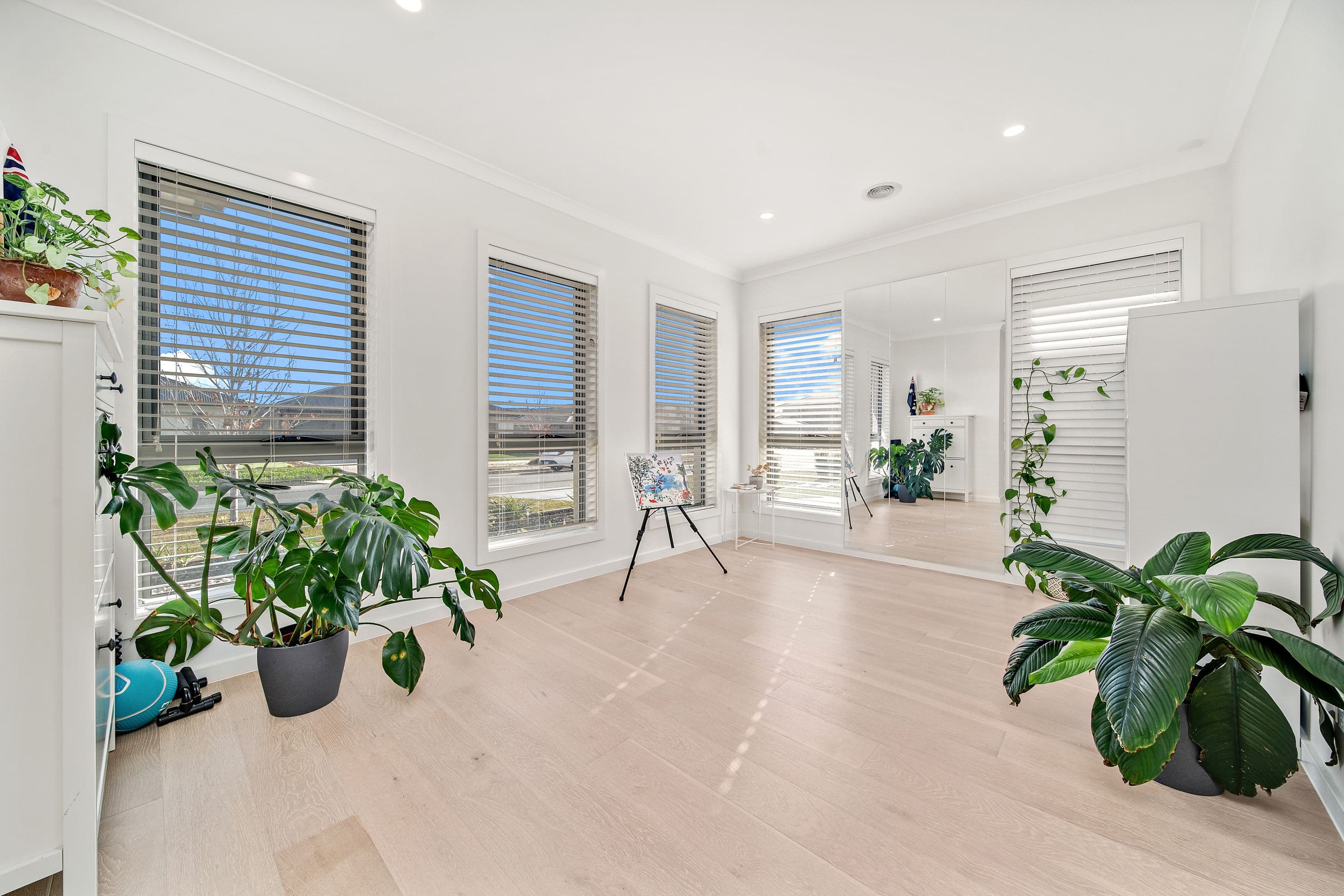 64 Lorraway Street, Holt ACT 2615, Holt - Thumbnail 4
