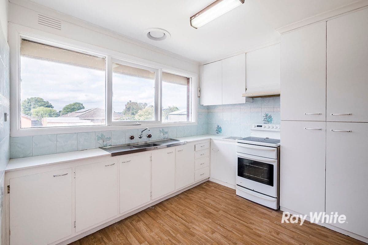 7 Oberon Street, Dandenong North VIC 3175, Dandenong North - Thumbnail 2