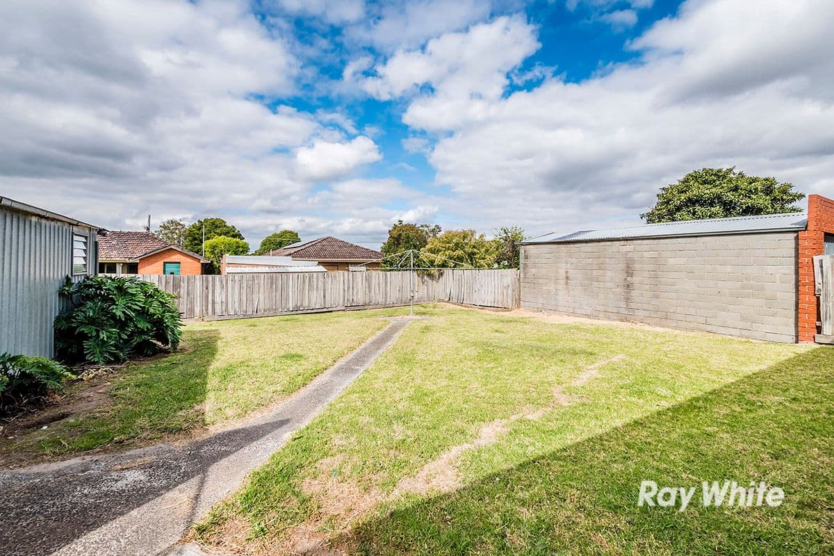 7 Oberon Street, Dandenong North VIC 3175, Dandenong North - Thumbnail 6